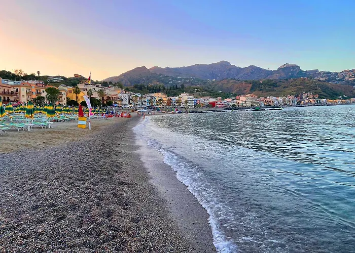 Casa Vacanza Giardini Naxos Taormina Miranaxos